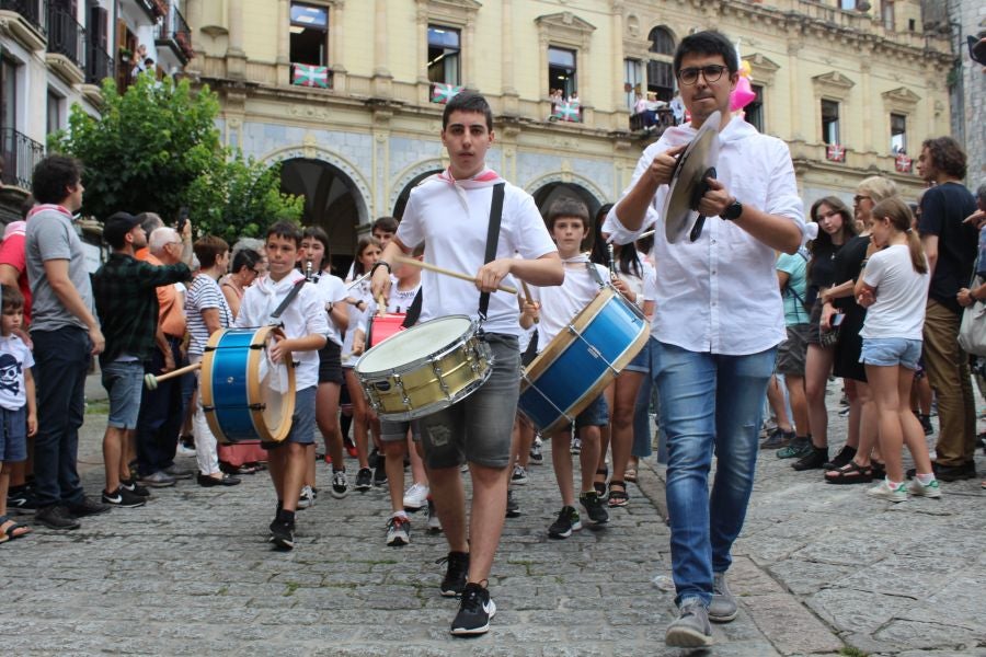 Fotos: Arrancan las fiestas de San Juan en Hernani