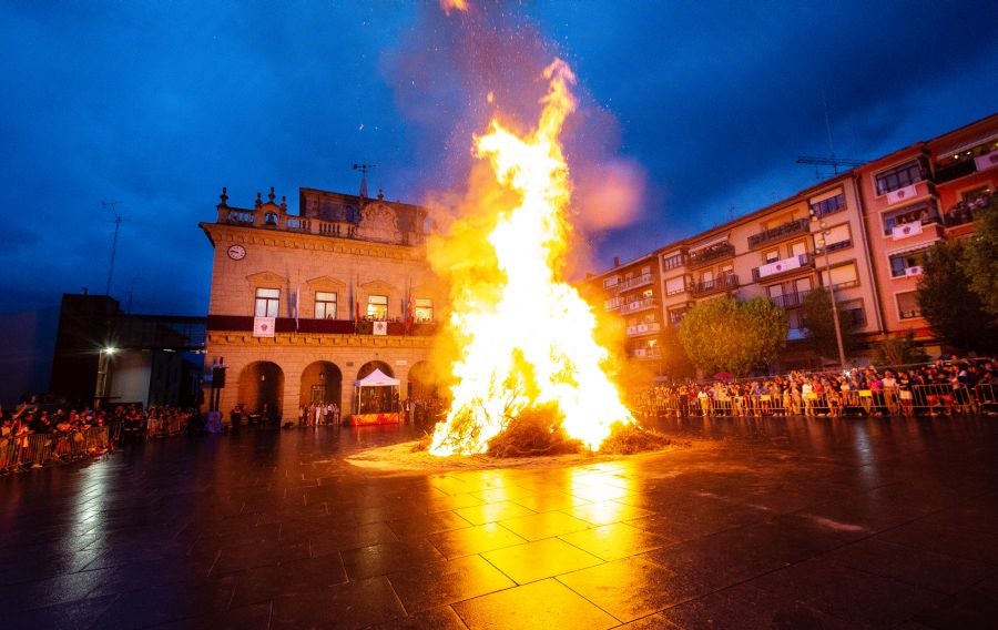 Fotos: Todo a favor en la primera noche de estos sanmarciales