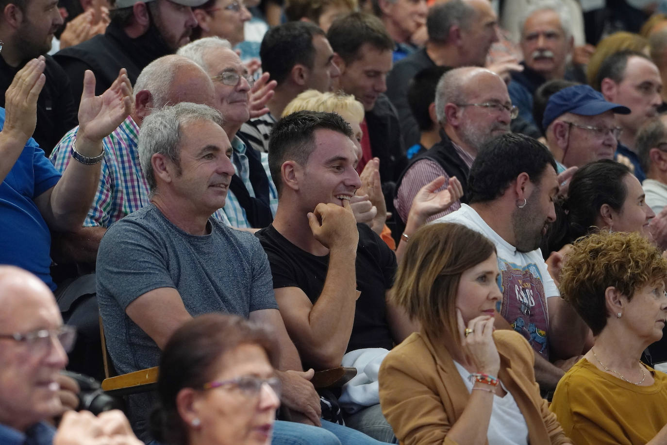 Fotos: Oiartzun pasa por encima de Azpeitia y se lleva el Interpueblos