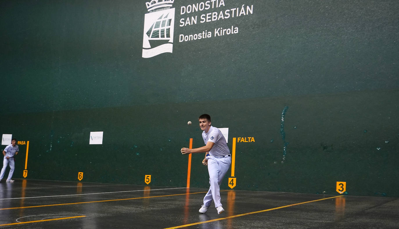 Fotos: Oiartzun pasa por encima de Azpeitia y se lleva el Interpueblos