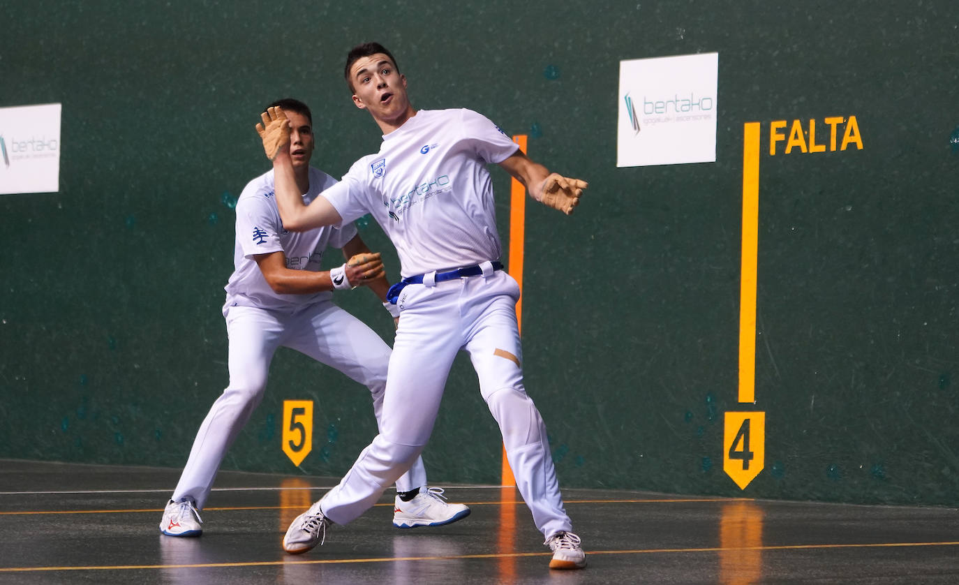 Fotos: Oiartzun pasa por encima de Azpeitia y se lleva el Interpueblos