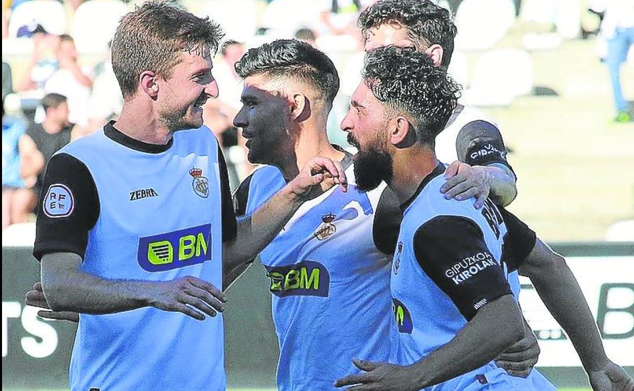 Rivero, Santos, Sánchez y Bravo continuarán de txuribeltz. 