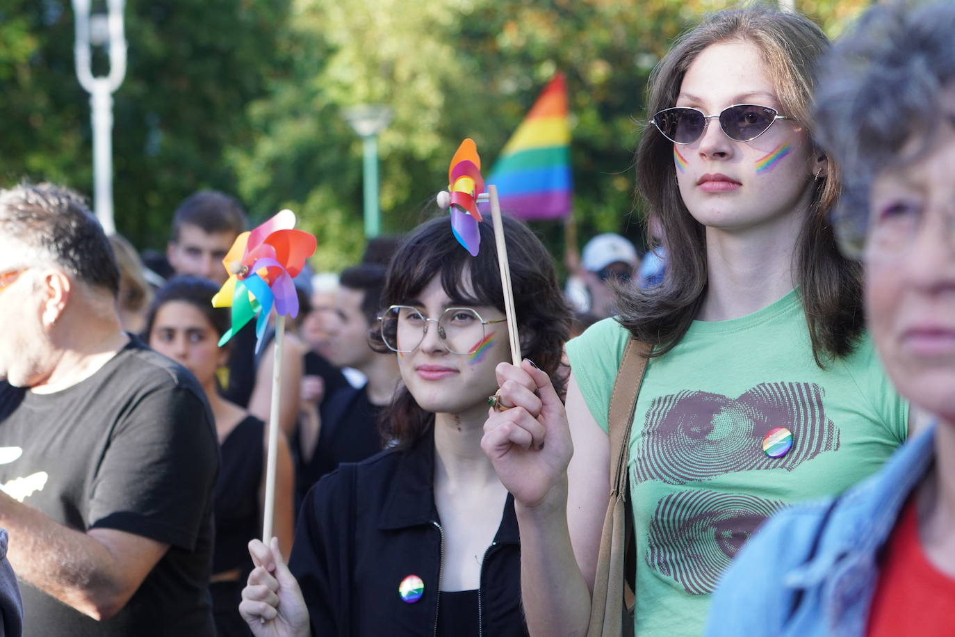 Fotos: Gipuzkoa arcoíris, entre la fiesta y la reivindicación