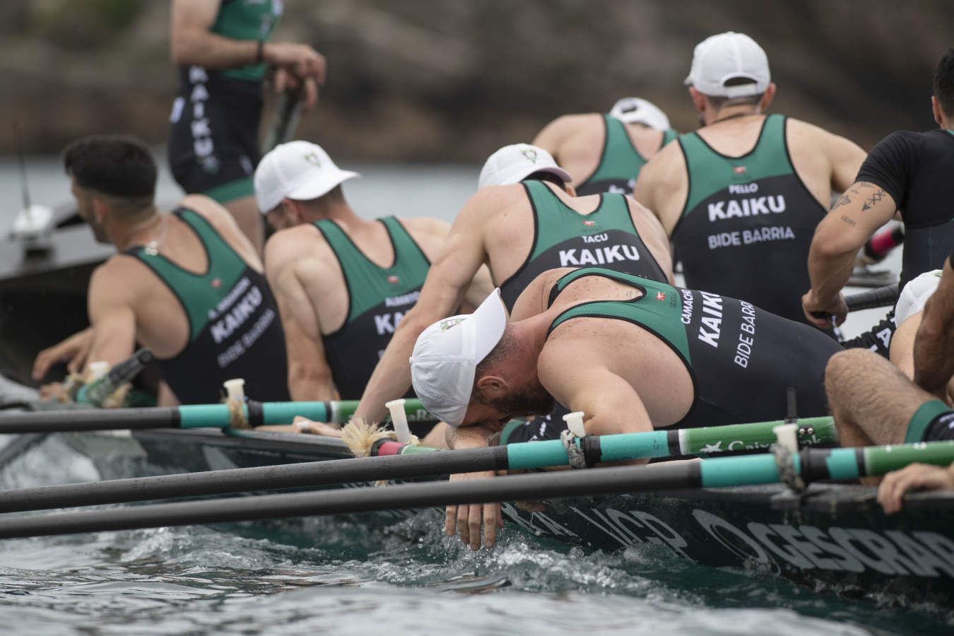 Fotos: Donostiarra no deja escapar su bandera