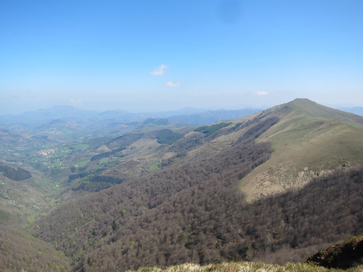 Fotos: Ekaitza, tierra de brujas y mugalaris