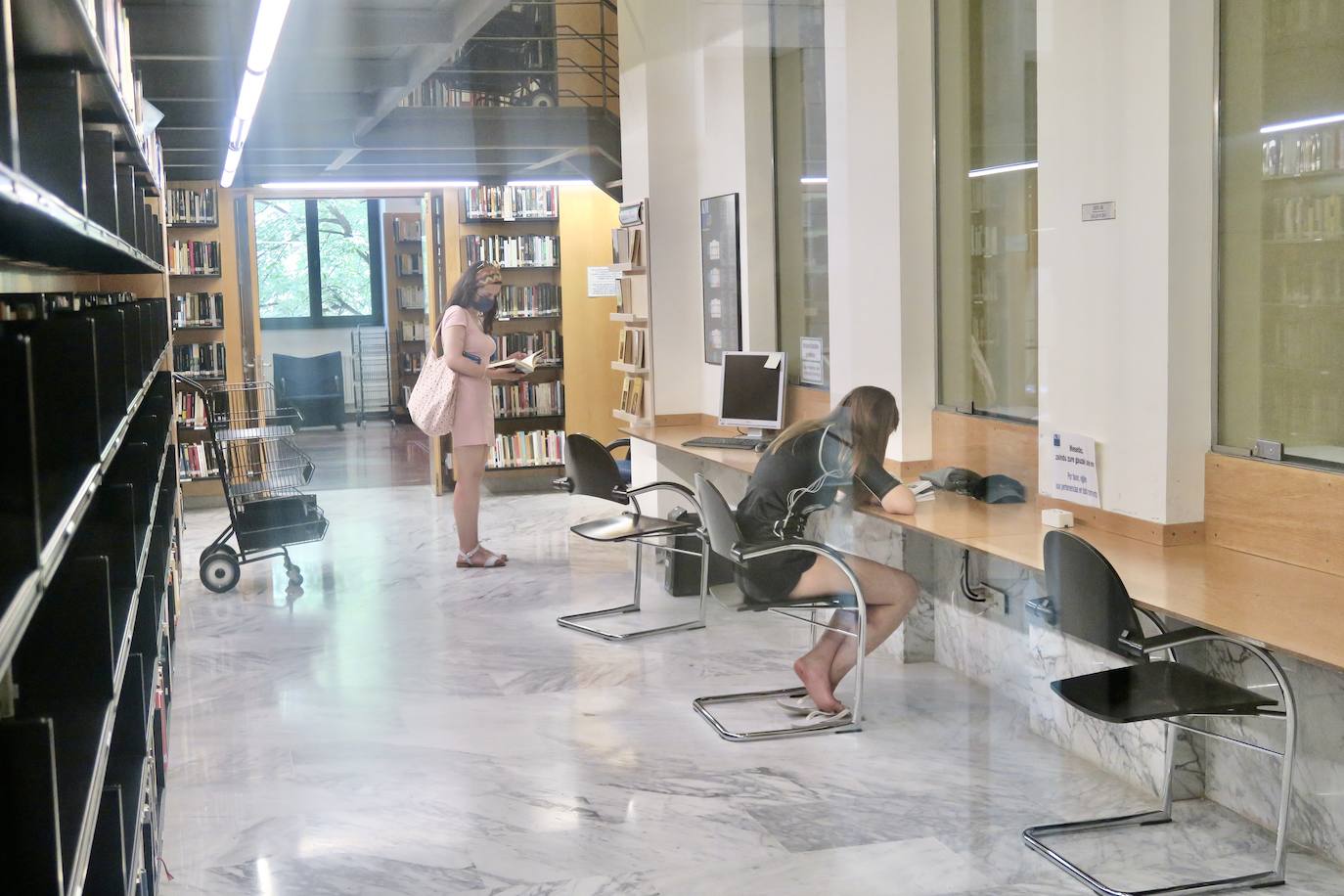 Fotos: El Koldo Mitxelena seguirá abierto al público hasta enero por los sucesivos retrasos de la obra