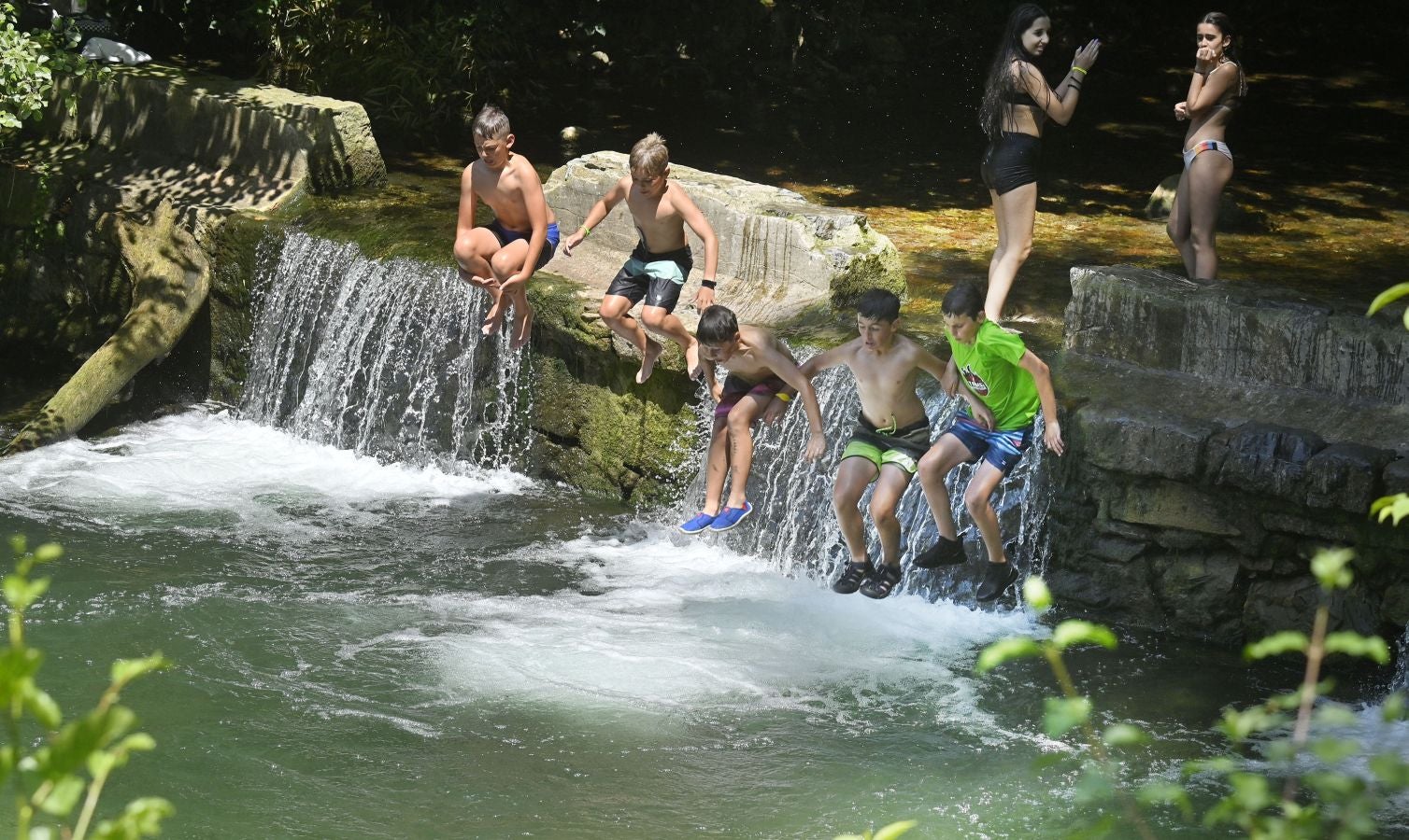 Fotos: Gipuzkoa se abrasa a más de 35ºC