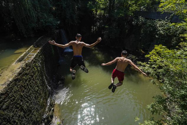 Fotos: Gipuzkoa se abrasa a más de 35ºC