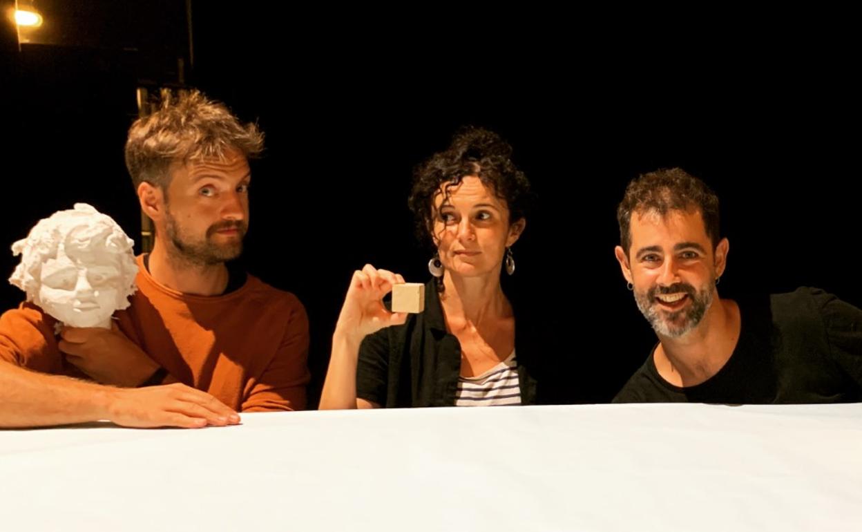 Cal Teatre taldeko kideak. 