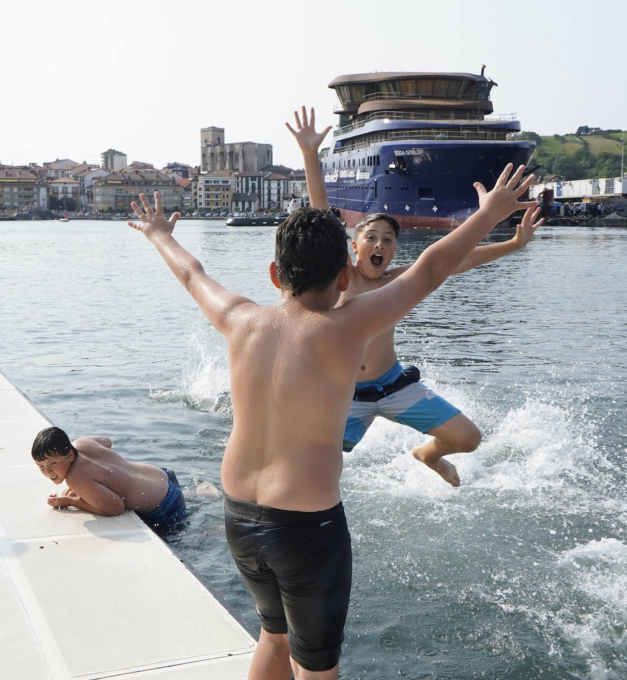 Fotos: Astilleros Balenciaga echa al agua al &#039;Edda Goelo&#039;