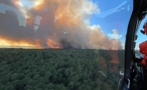 Seguridad pide que no se utilicen globos chinos y farolillos voladores por  riesgo de incendio - GipuzkoaGaur - Actualidad de Gipuzkoa