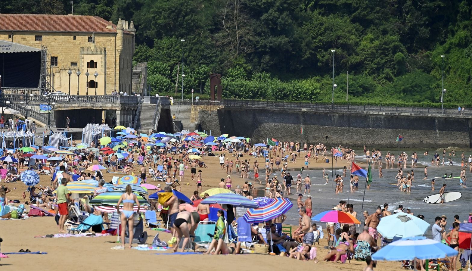 Fotos: Calor asfixiante en Gipuzkoa