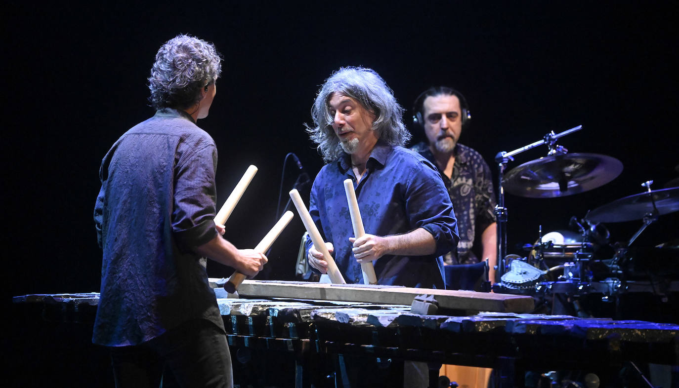 Fotos: Los conciertos de Oreka TX y Chico Pérez en imágenes