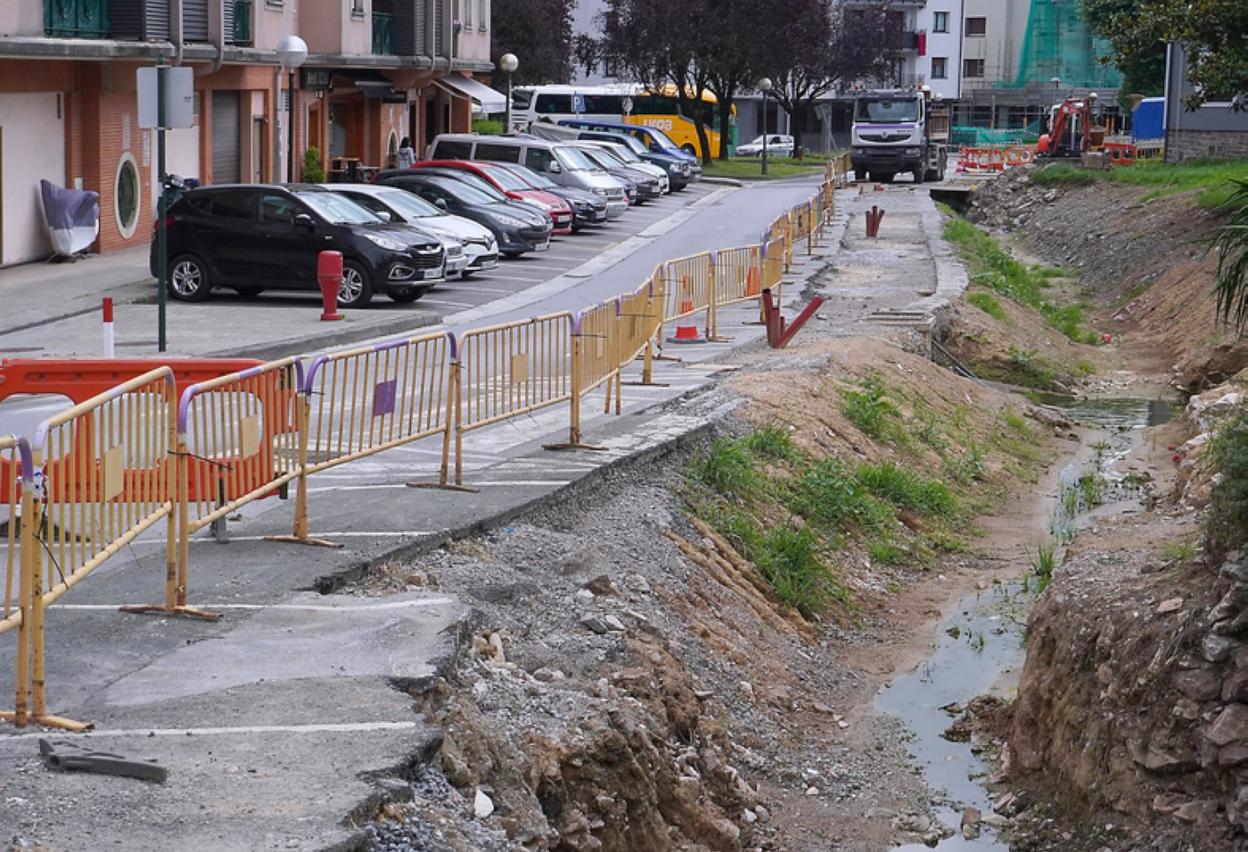 Los trabajos también contemplan naturalizar el entorno. 