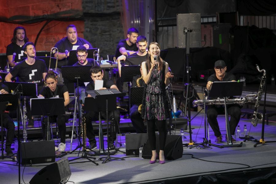 Fotos: La Musikene Summer Big Band y Miho Hazama