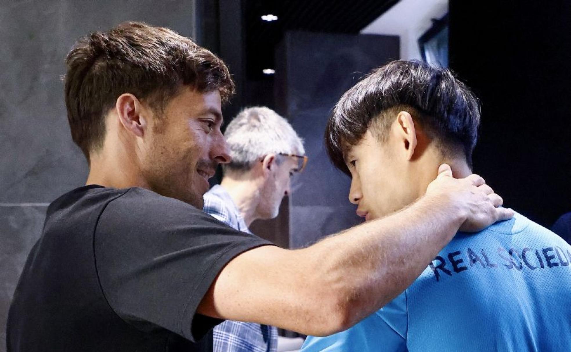 David Silva y Take Kubo. 