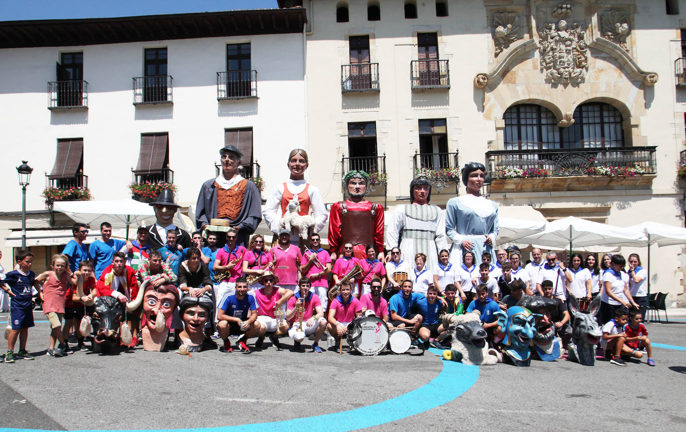 Fotos: El chupinazo de Santa Ana en imágenes