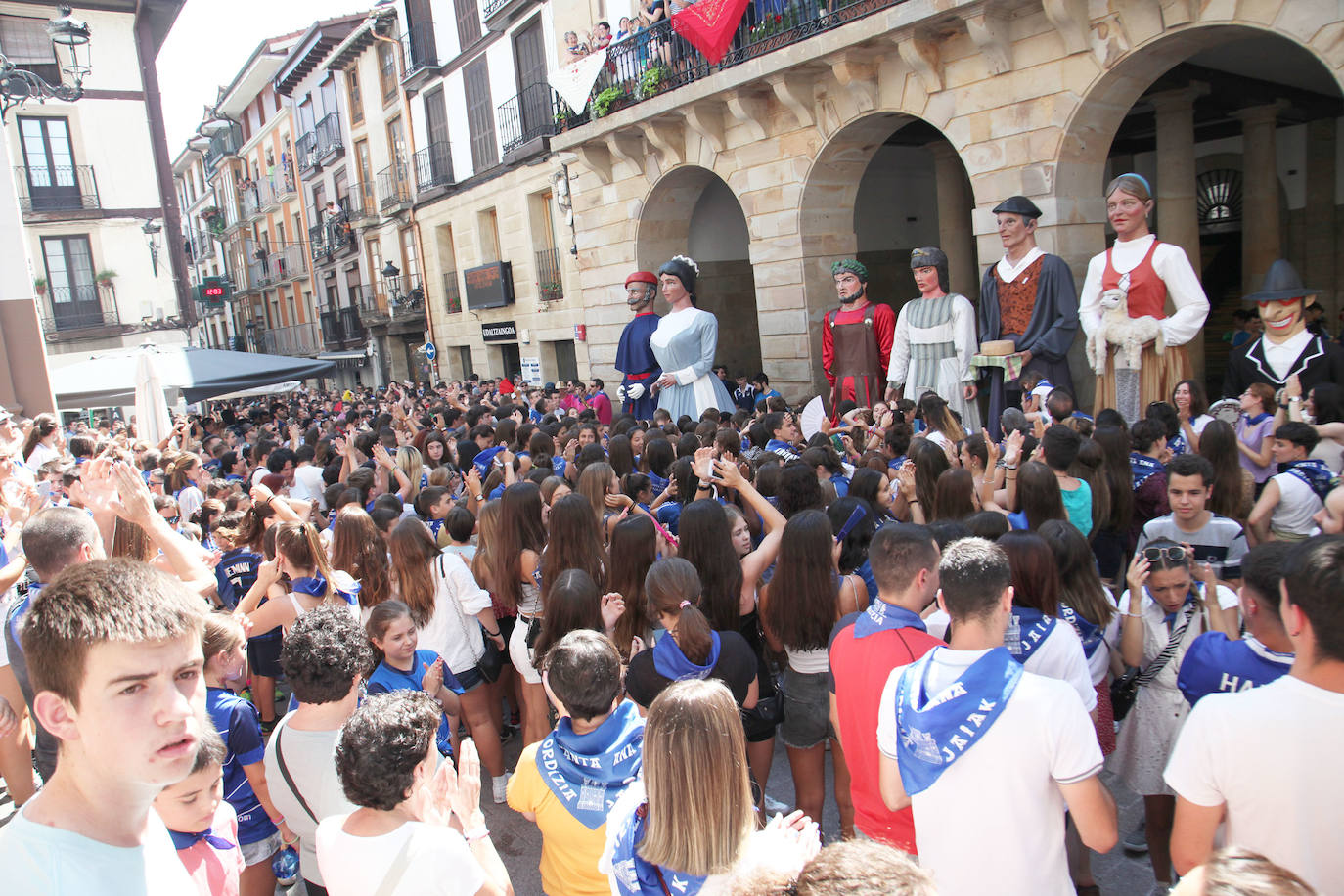 Fotos: El chupinazo de Santa Ana en imágenes