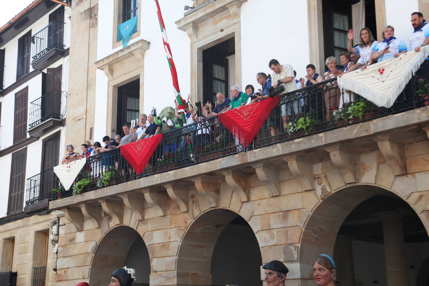 Fotos: El chupinazo de Santa Ana en imágenes