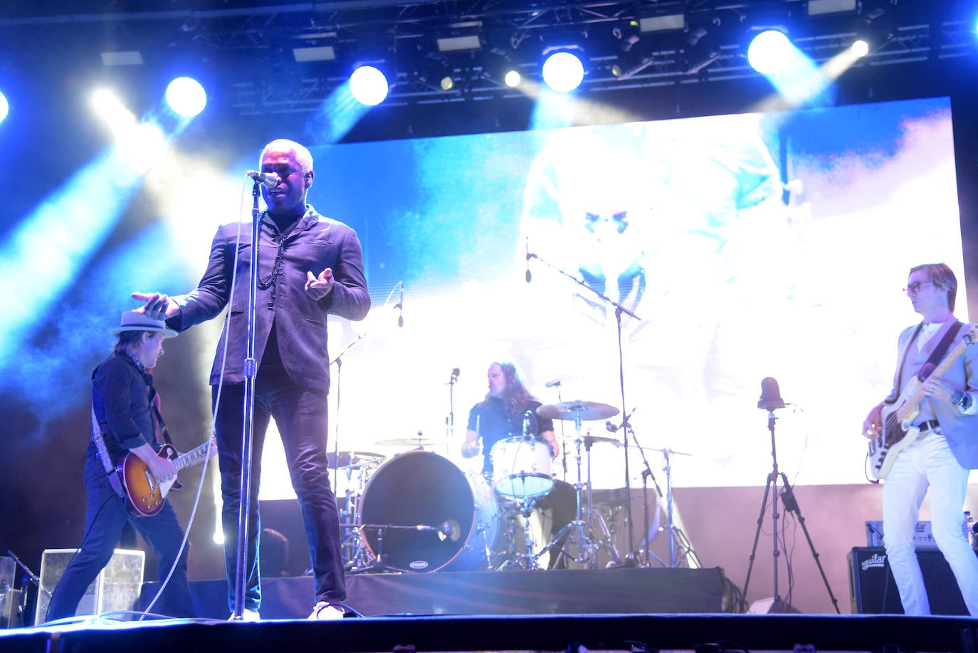 Fotos: El &#039;soul primitivo&#039; de Vintage Trouble triunfa en La Zurriola