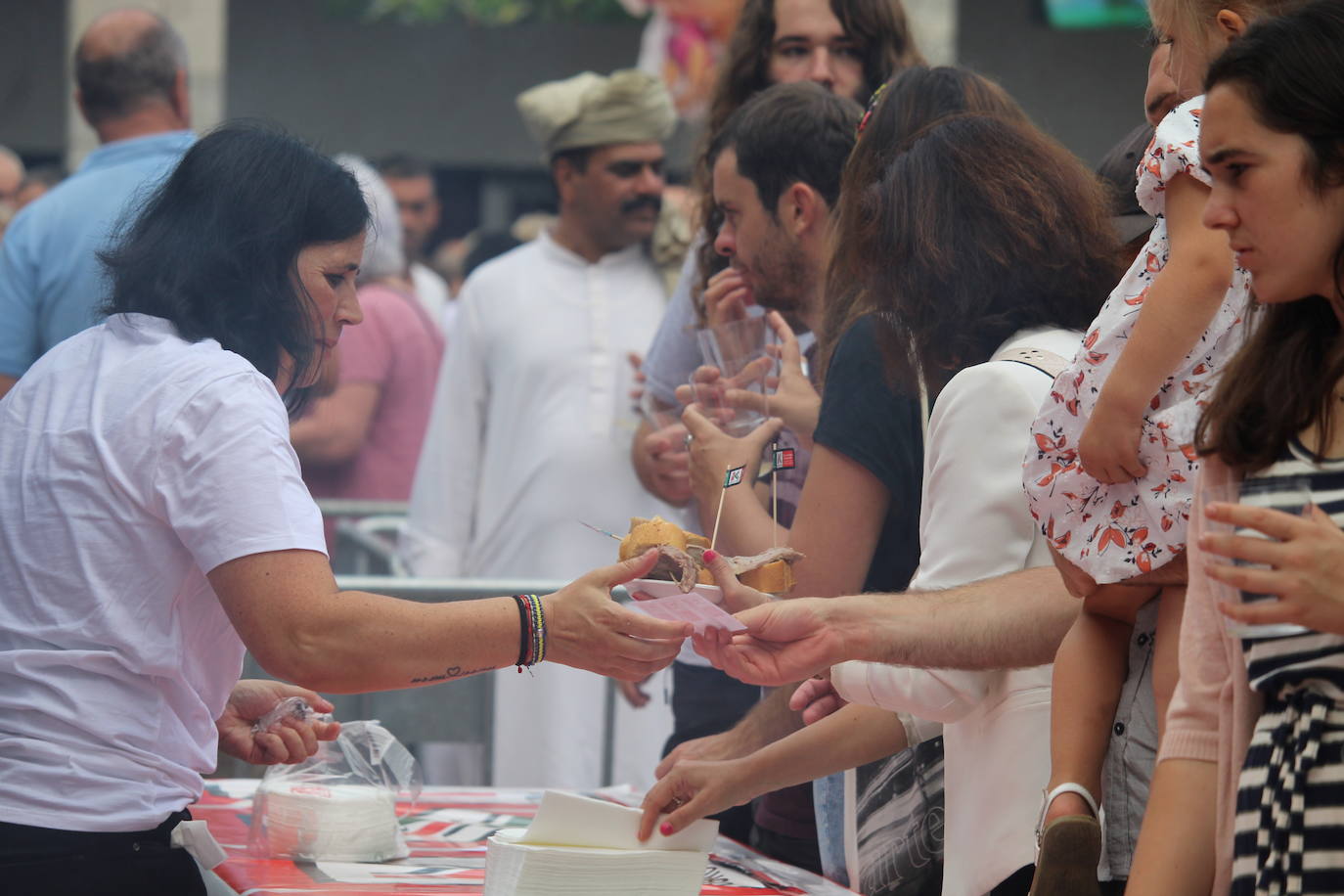 Fotos: Gogoz ozpatu dute azpeitiarrek Santio Eguna eta jada saninazioren zain daude
