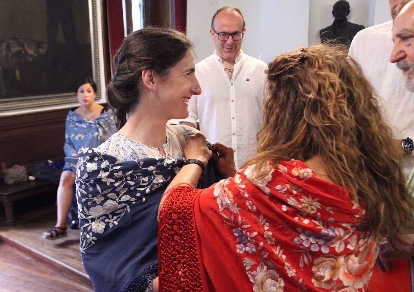 Fotos: Por primera vez en 500 años una mujer encabeza la eskudantza de santaneros de Ordizia