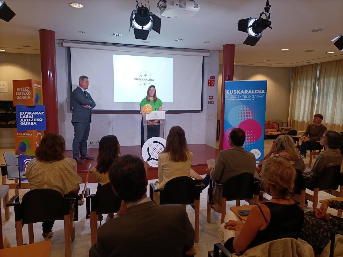 Entitate guztietako ordezkariek hartu dute hitza agerraldian.