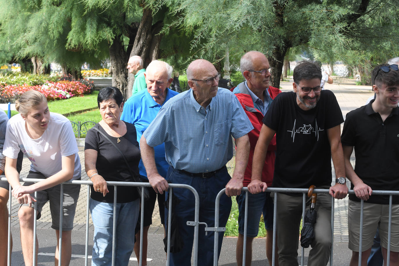Fotos: Búscate en la salida de la Clásica de San Sebastián
