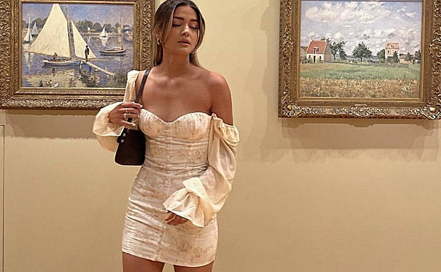 Mini vestido con corsé blanco de 'print' floral. 