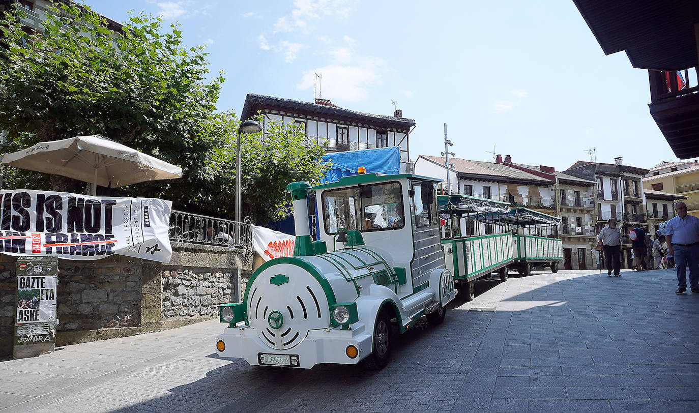 Fotos: Ekitaldiz jositako Xanistebanetako egun handia