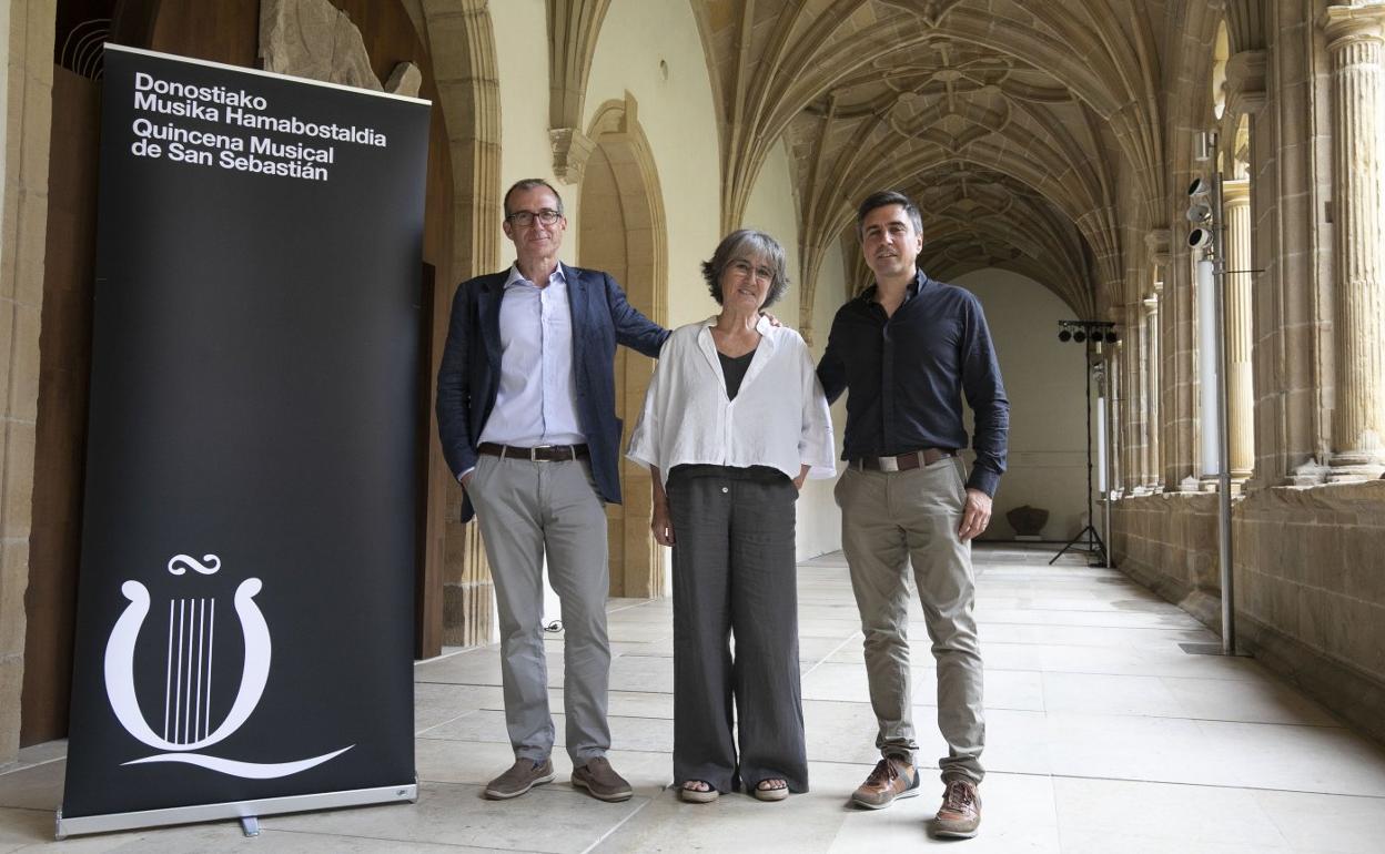 Alfaya, Susana Soto e Iñaki Alberdi, ayer en San Telmo. 