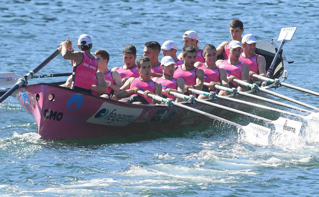 Remo: Seis de las nueve regatas de la ARC-1 se han resuelto por menos de dos segundos