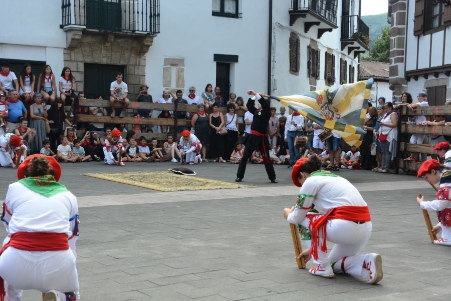 Fotos: Bera vuelve a bailar a su patrón