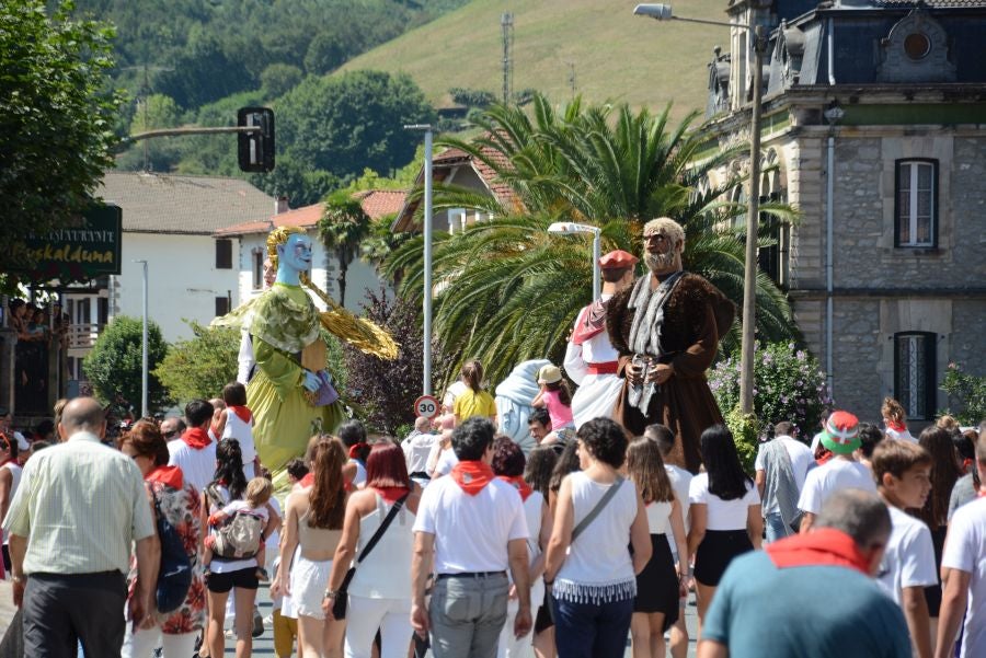 Fotos: Bera vuelve a bailar a su patrón
