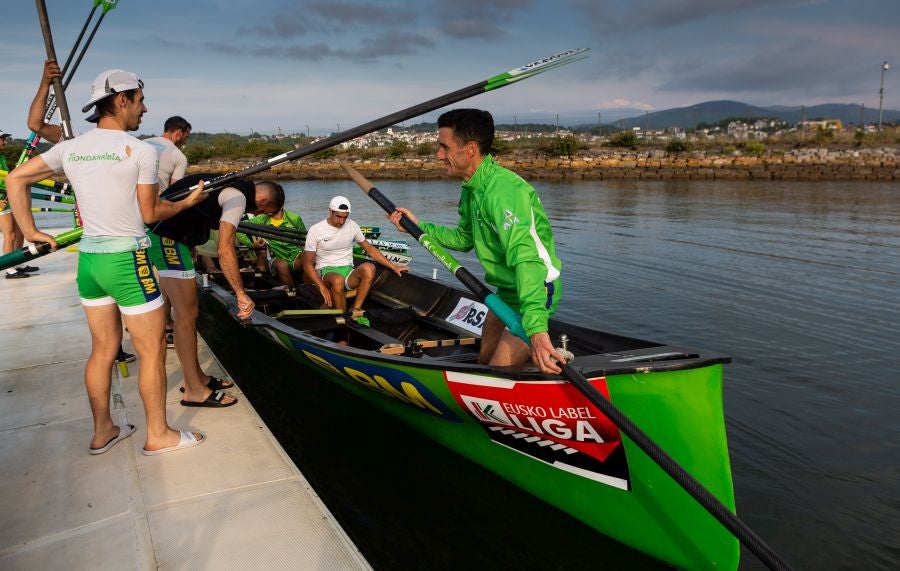 Fotos: DV acompaña a Hondarribia en un entrenamiento