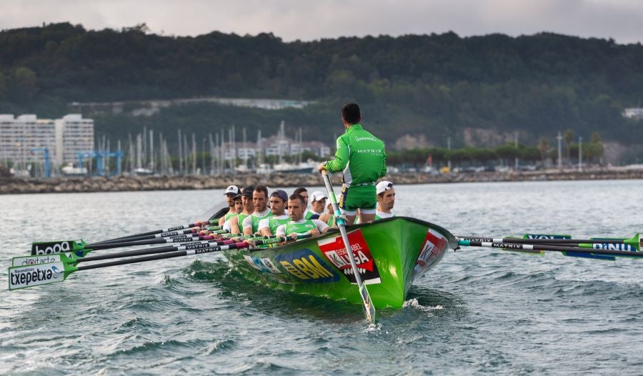 Fotos: DV acompaña a Hondarribia en un entrenamiento