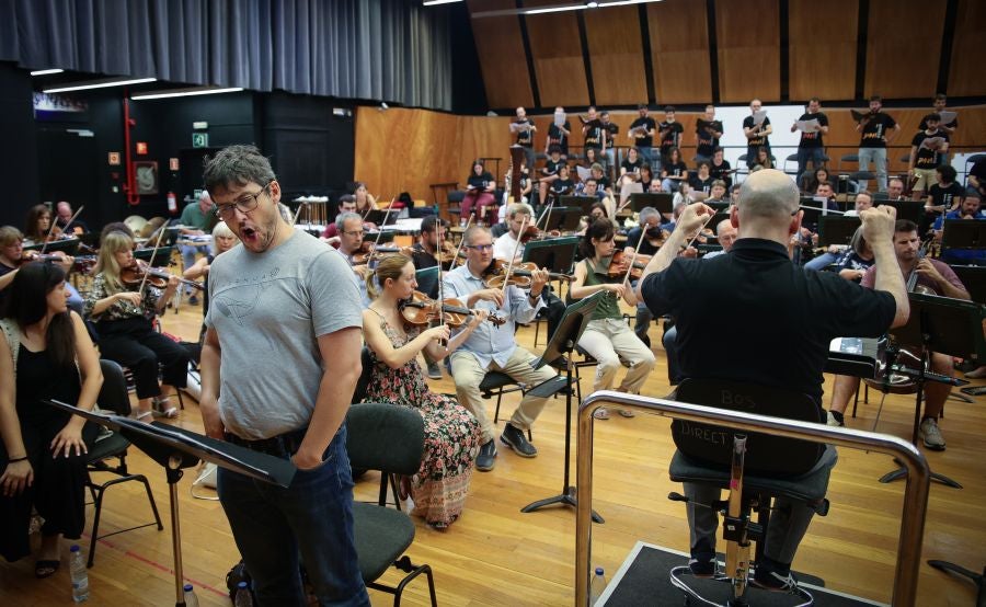 Fotos: Ensayo de &#039;La tabernera del puerto&#039;