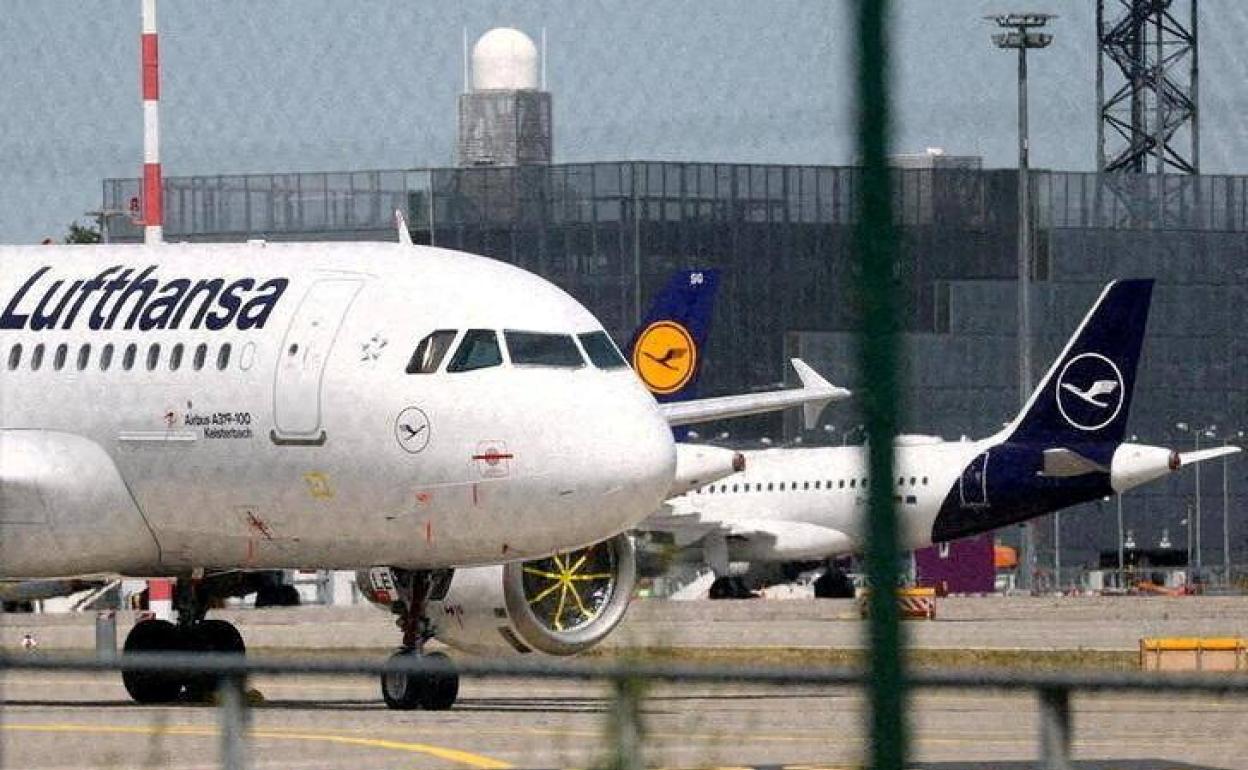 El caos aéreo en EE UU trastorna las vacaciones del resto del mundo