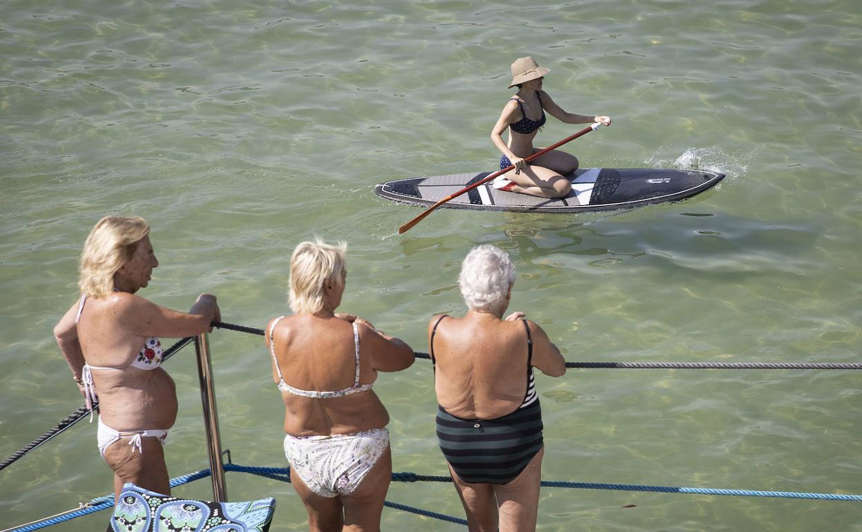 La temperatura del mar sube 0,4 grados en 24 horas y alcanza otro máximo este verano