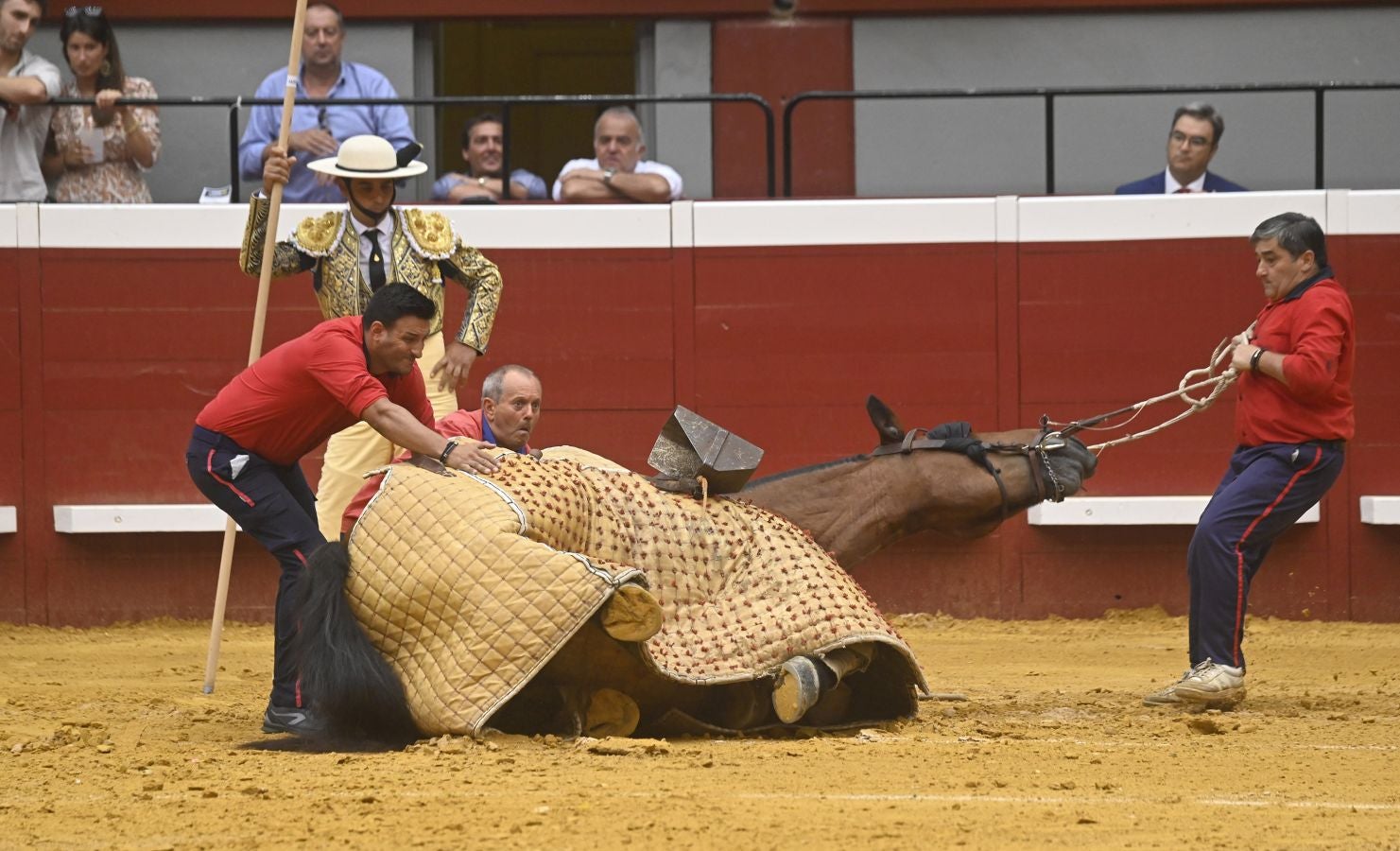 Fotos: Las imágenes de la primera corrida de la Semana Grande de San Sebastián