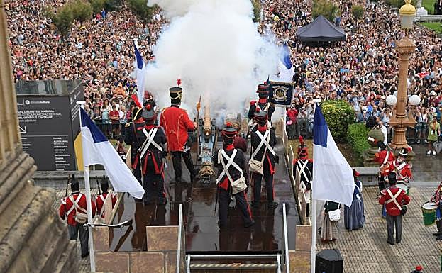 Momento en el que ha estallado la fiesta en San Sebastián.