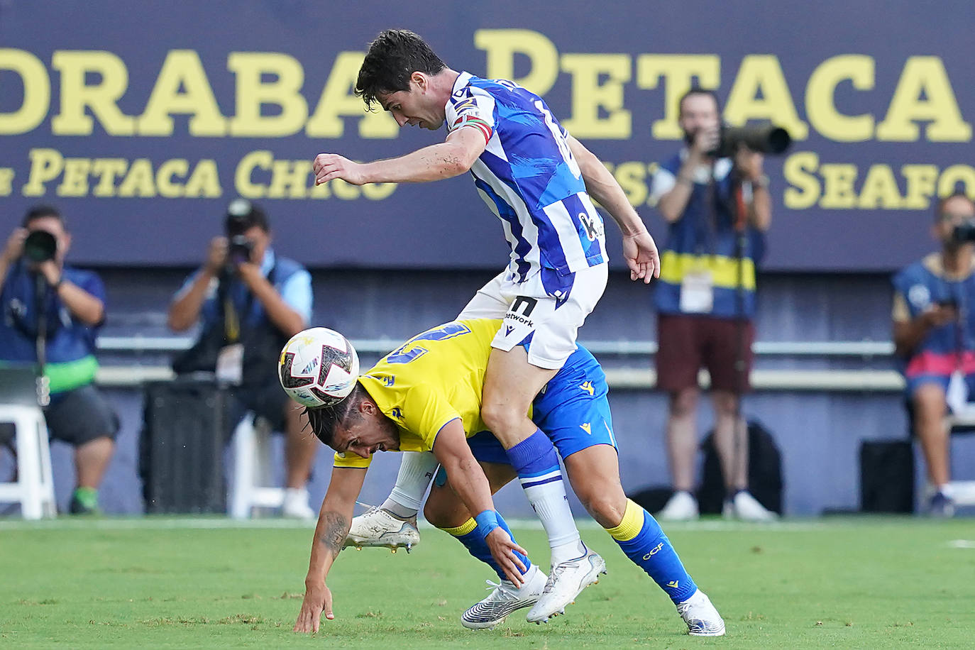 Fotos: Las imágenes del Cádiz - Real Sociedad
