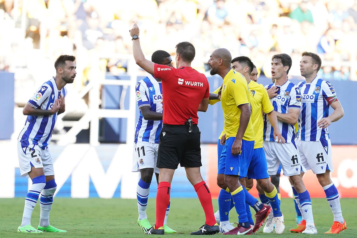 Fotos: Las imágenes del Cádiz - Real Sociedad