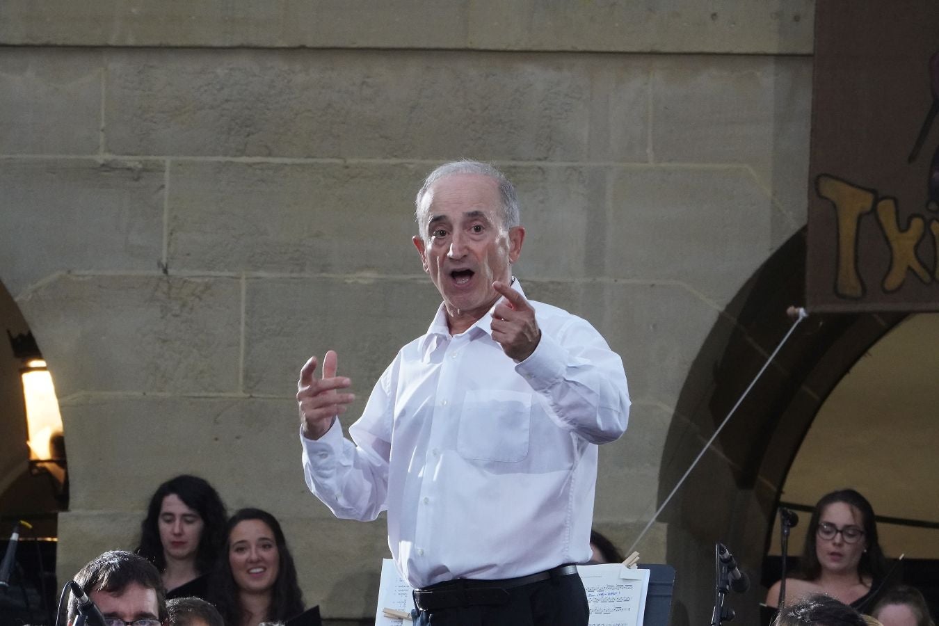 Fotos: Multitudinario Alarde de Txistularis