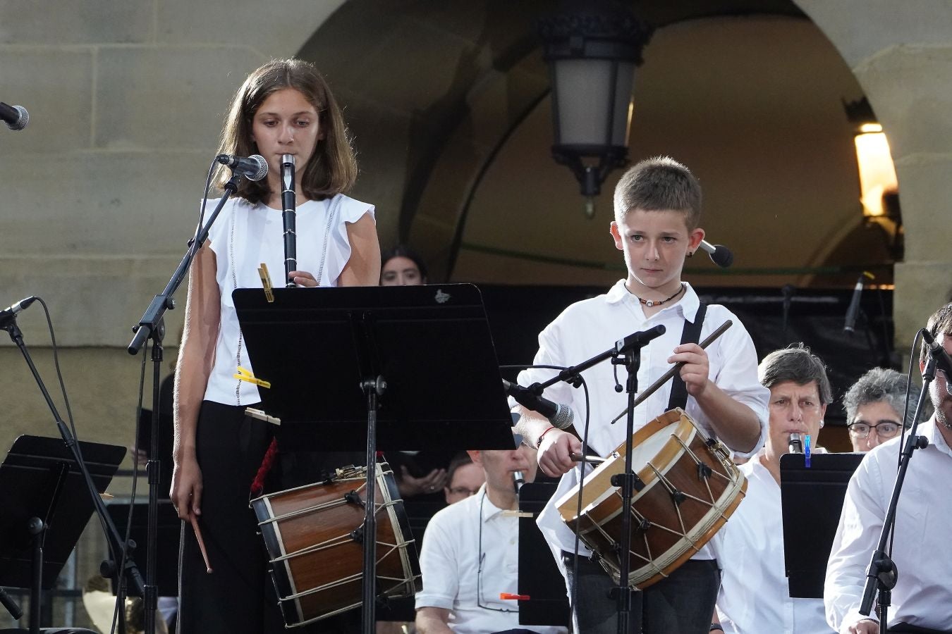 Fotos: Multitudinario Alarde de Txistularis
