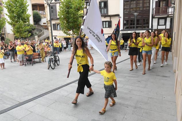 Fotos: Orio celebra el título arropada por su gente