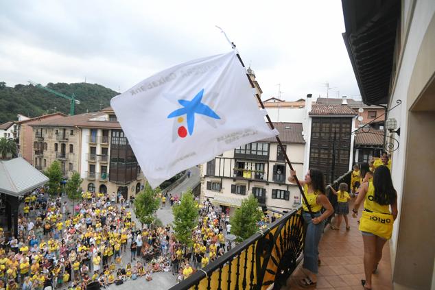 Fotos: Orio celebra el título arropada por su gente