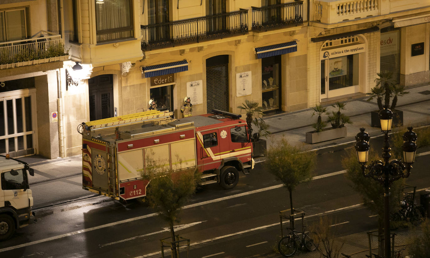 Fotos: Evitar que los Fuegos acaben en incendio