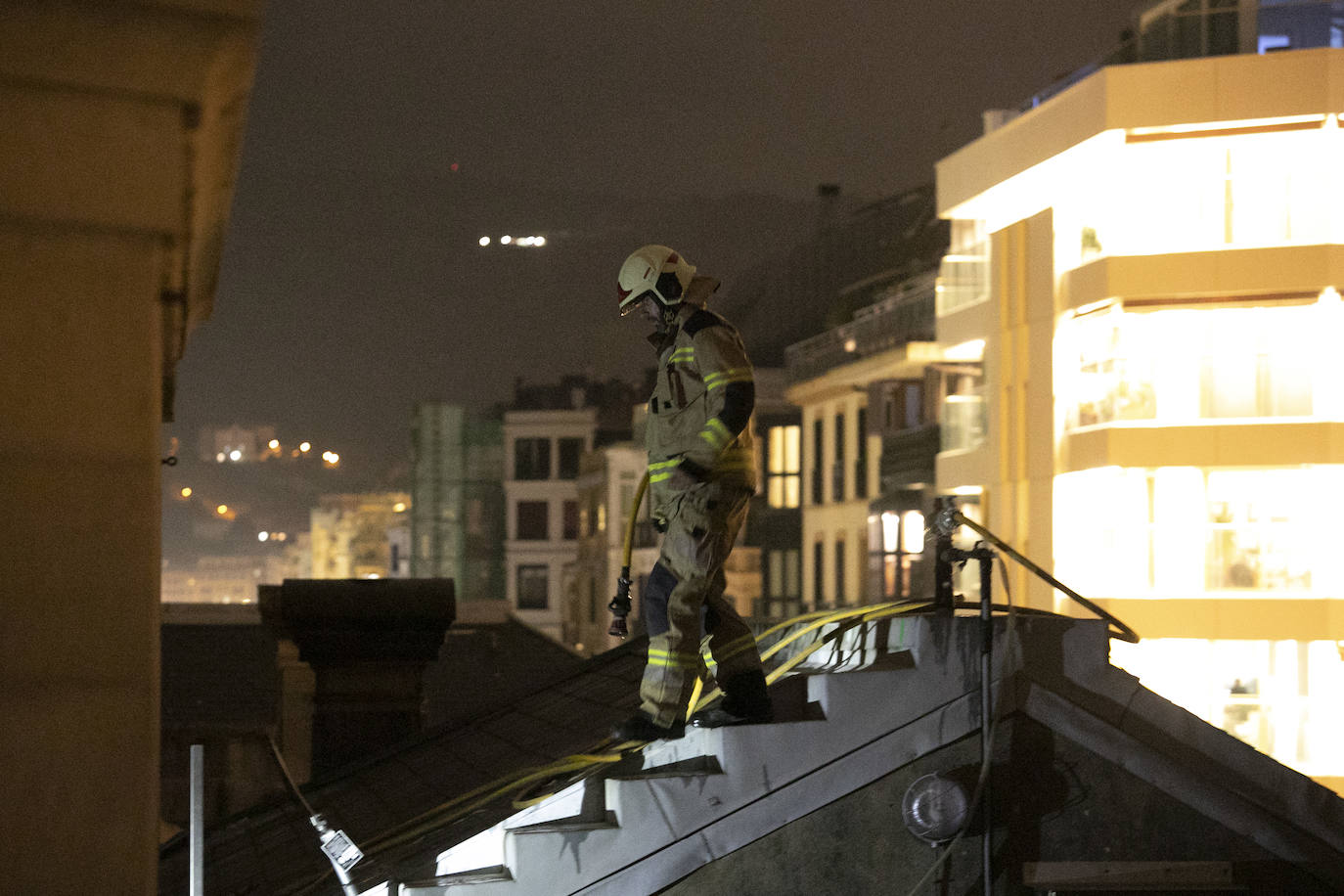 Fotos: Evitar que los Fuegos acaben en incendio