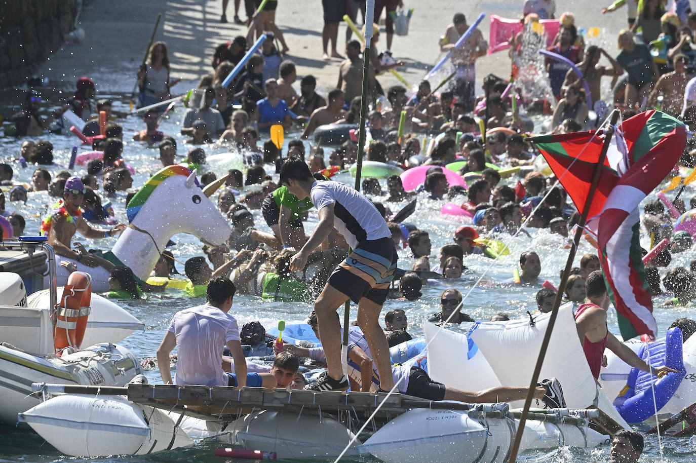 Fotos: ¿Has participado en el abordaje? Búscate en las fotos